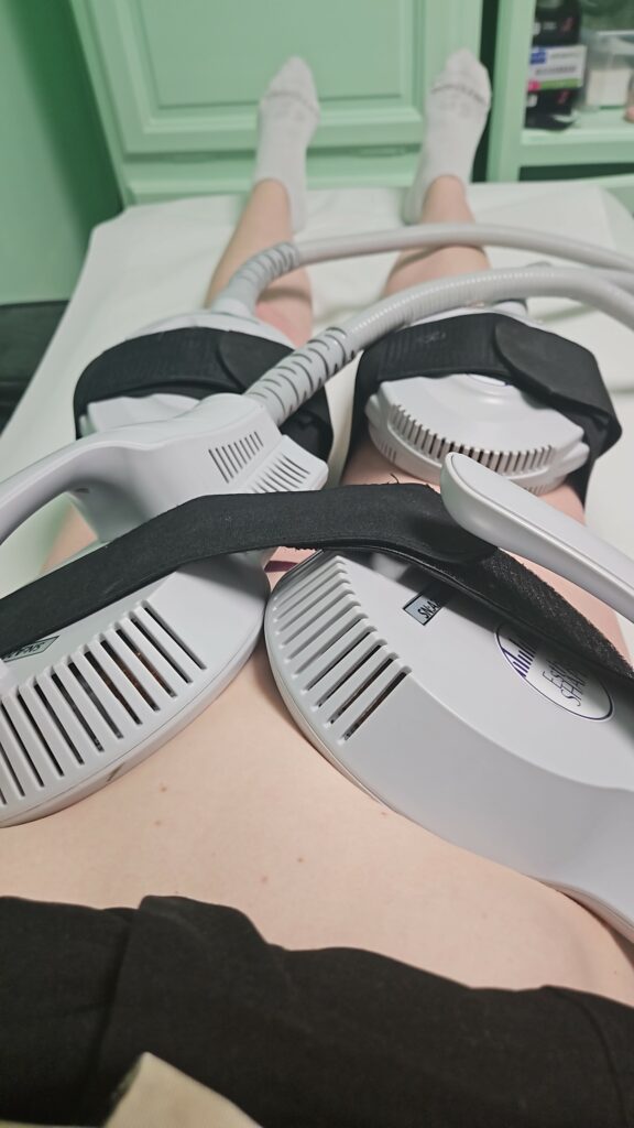 Electrostimulation ventre et cuisses lors d'une même séance