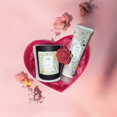 Coffret Saint Valentin Bougie Bijou et Huile de Douche
